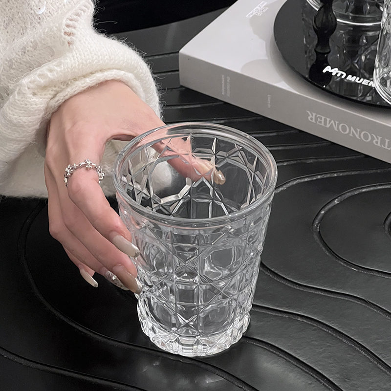 빈티지 다이아몬드 패턴 서양 와인 잔, 차가운 음료수  - Wine Beer Whiskey 리뷰 및 가격